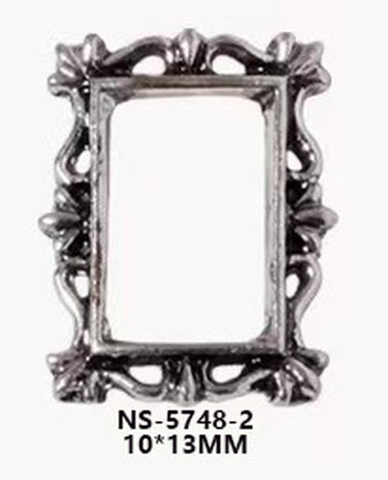 Retro Alloy Nail Art: 3D Carved Oval & Square Photo Frame Decorations