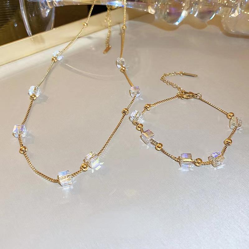 High-End Crystal Cube Clavicle Necklace – Trendy Titanium Steel Fashion for Women