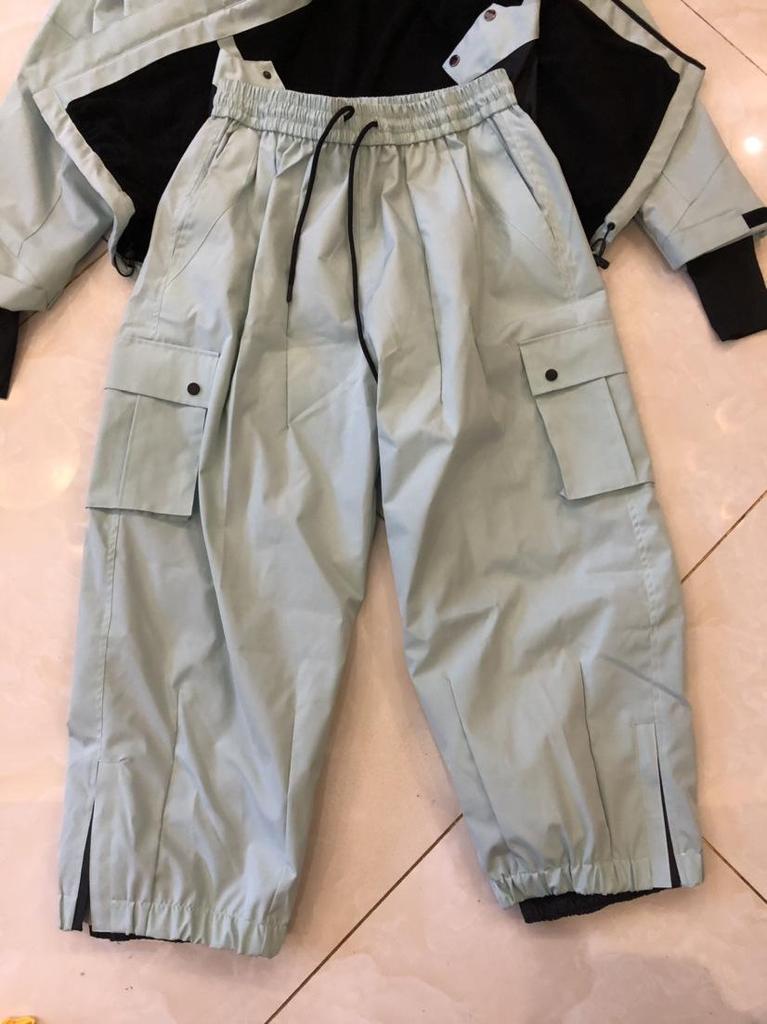 Ski Resort's Trendy Waterproof & Windproof Ski Suit Set for Men & Women, Fleece-Lined, Thickened, Plus Size, Warm