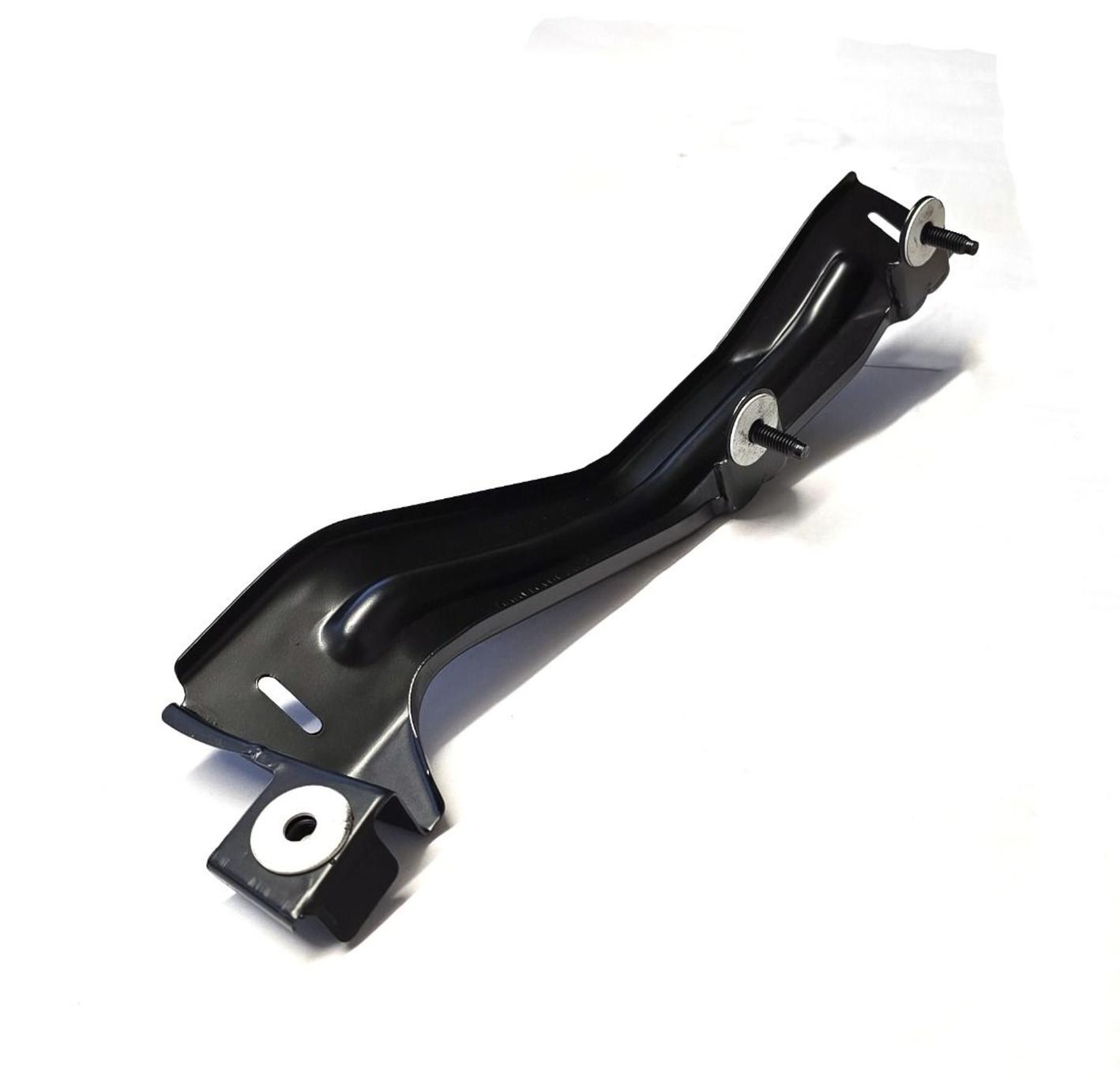 

Nissan Genuine Skyline GT-R R32 Rear Bumper Side Bracket Left 85221-04U00