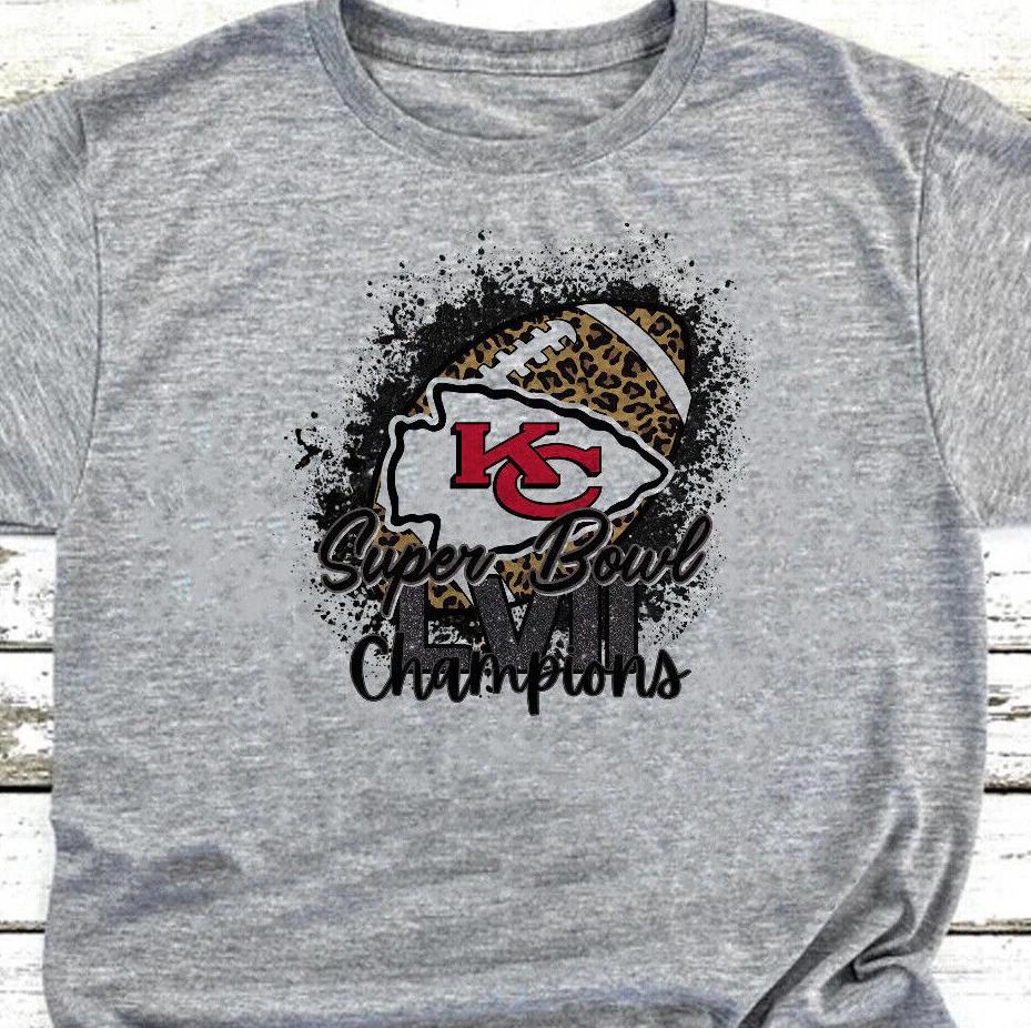 Kansas City - Chiefs - Super Bowl Champions - Free Shipping - Super Soft T-Shirt XS