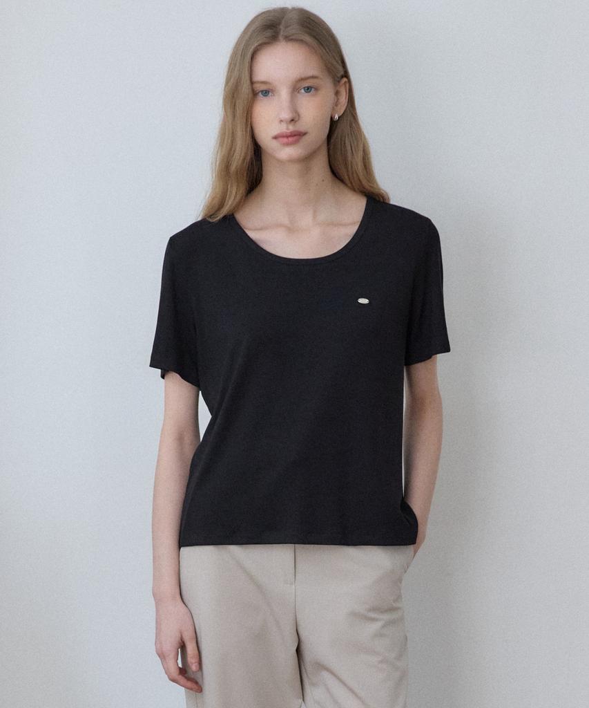 OURHOPE Soft Silky Logo U-Neck T-Shirt - Black