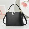 Feel Casual 2026 New Handbag Women's Large-capacity Fashionable Retro Simple Shoulder Messenger Bag