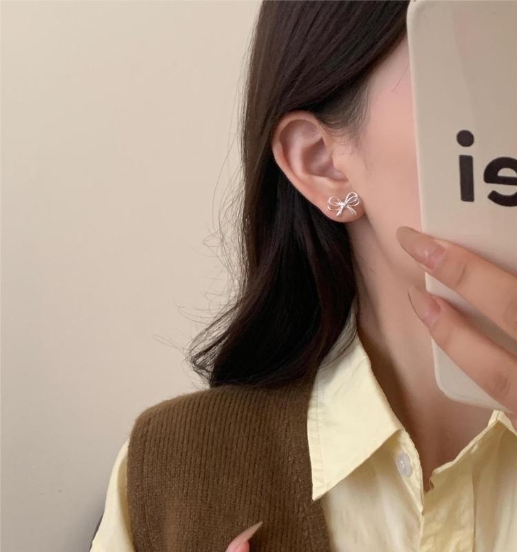 Modern Bowknot Earrings Accessories Dainty Ear Studs Ear Pendant Jewelry Charm Trendy Ear Accessory for Everyday Wear