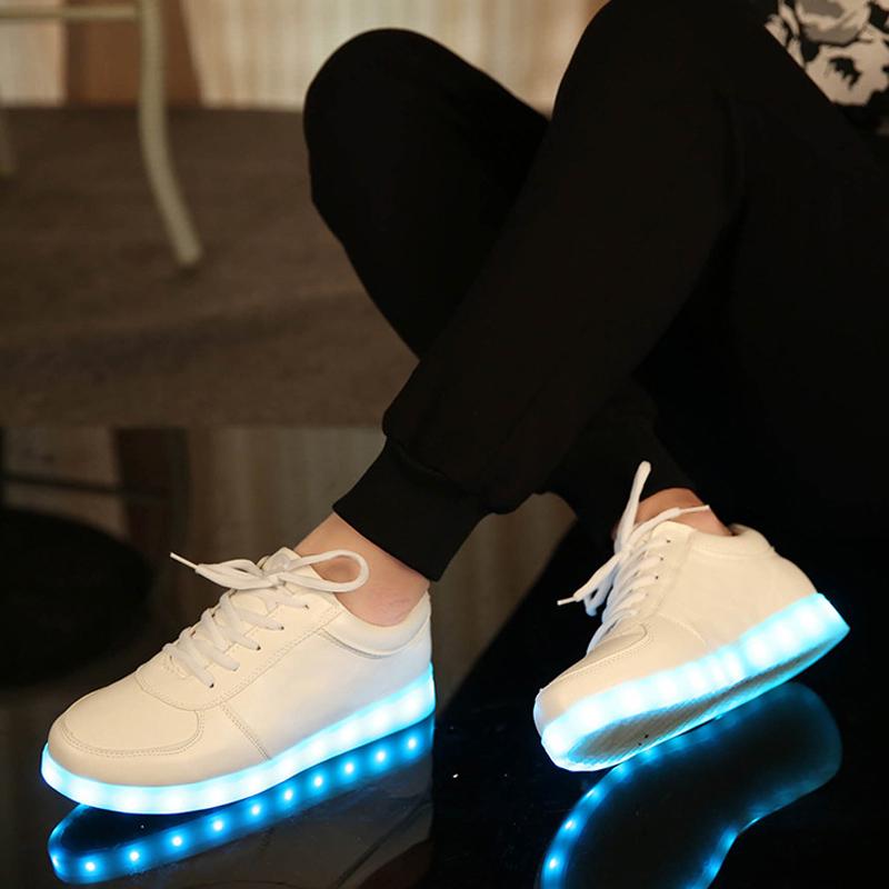 Fashion Comemore 2025 Adult Unisex Womens Mens Kid Luminous Sneakers Glowing USB Charge Boys LED Colorful Light-up Shoes Girls Footwear