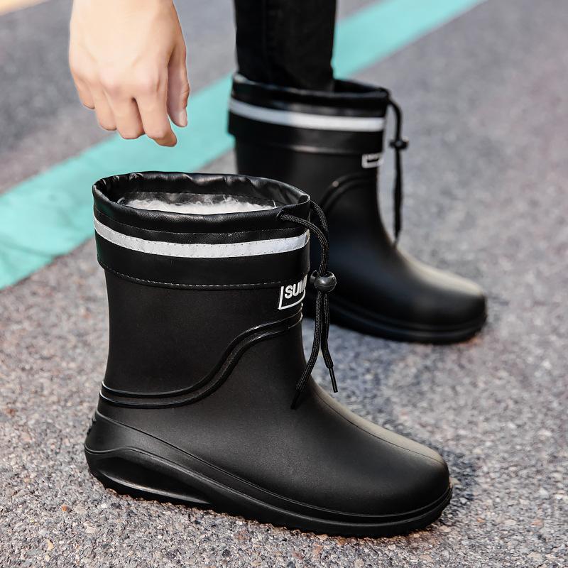 High-end rain shoes men's new waterproof shoes low tube non-slip takeaway riders special rain boots rubber shoes summer velvet