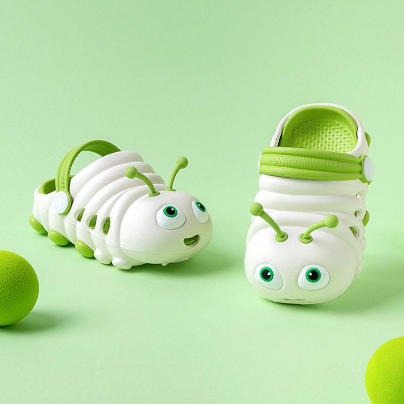 Summer children slippers new boy slippers soft sole anti slip girl shoe cute cartoon boy shoe hollowed out girl caterpillar shoe