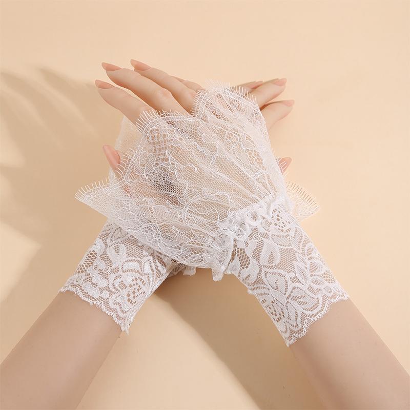 Lace Trim Decorative Cuffs Hollow Lace Cuffs Women Lace Sleeves Lightweight Detachable Cuffs for Halloween Sweaters Blouses
