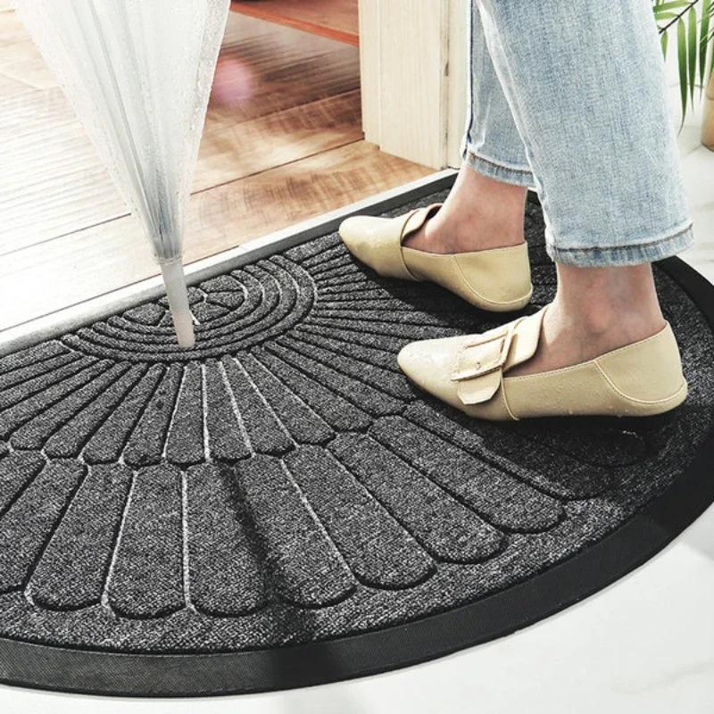 Nordic Crescent Doormat, Anti-Slip Entrance Rug for Indoor/Outdoor, Eco-Friendly Rubber Floor Mat, Anti-Slip & Mold-Resistant