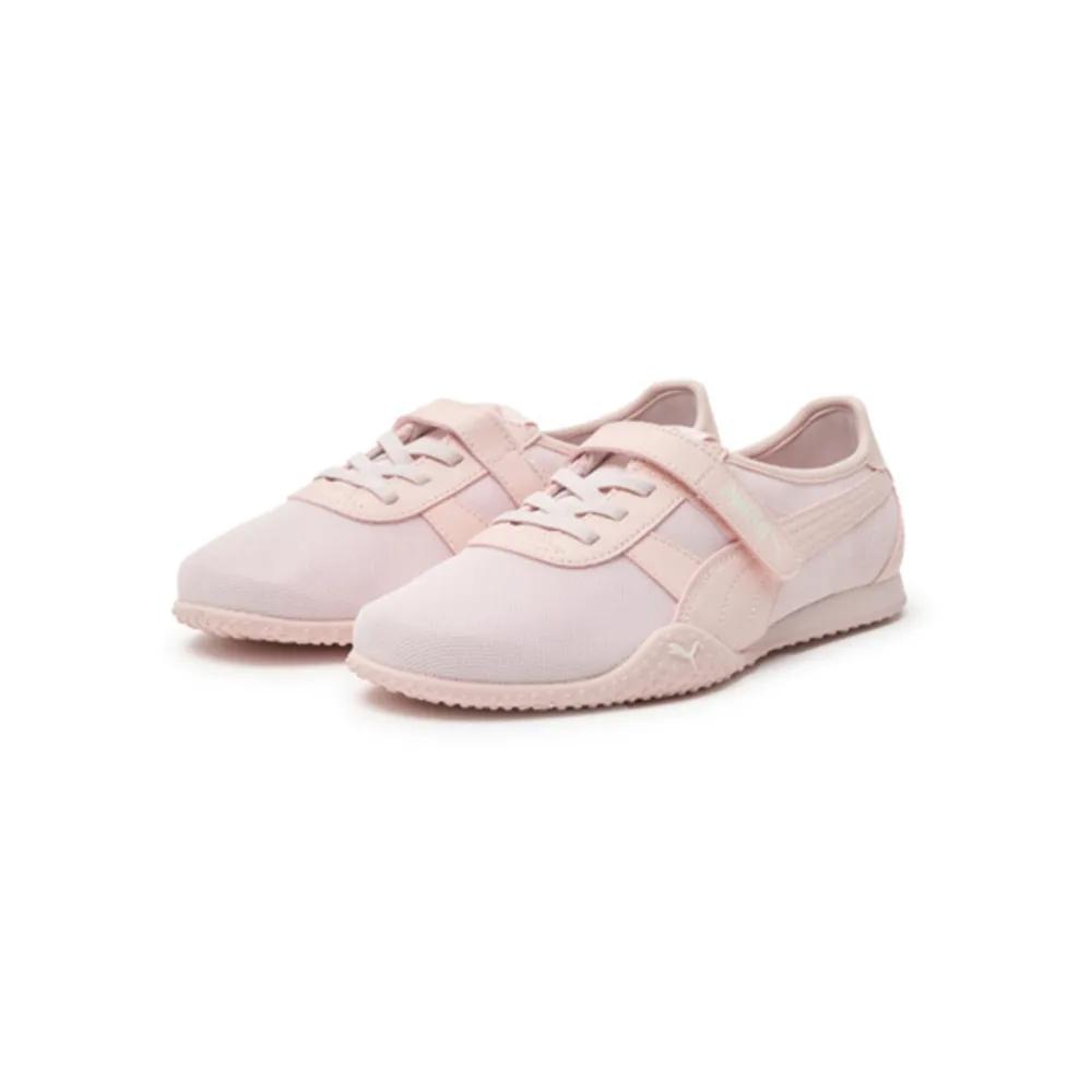 PUMA Bella V Blush - Jasmine Flower:Rose Quartz:Pink 404566-04 214625 250