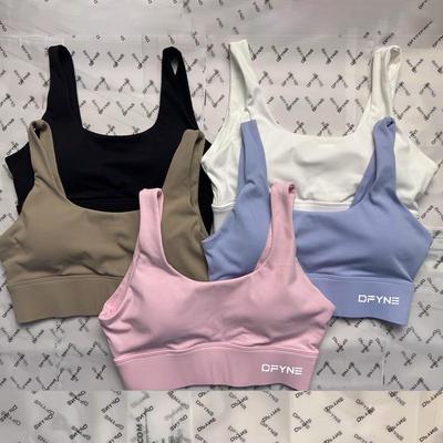 Dfyne Series U-Neck Sports Bra with V-Back Design and Removable Chest Pads