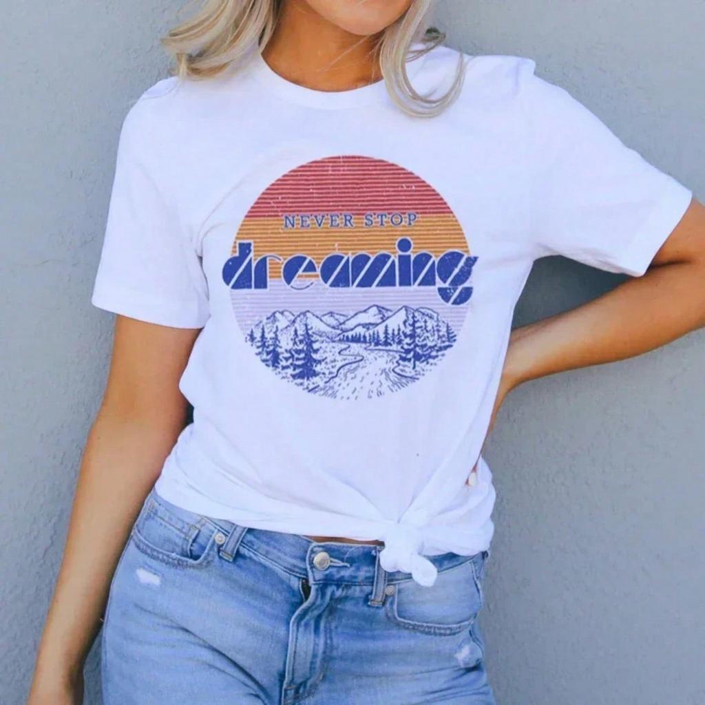 Never Stop Retro Mountain Forest T-Shirts Wounisex Short Sleeve Hiking Travel T Shirt Ladies Vintage Boho Motivational Shirt Tops