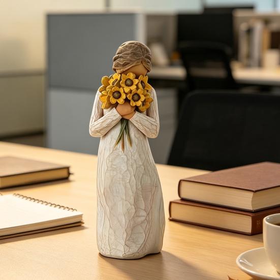 Hand Carved Portrait Sculpture Girl Holding Bouquet Resin Figurine, Faceless Lady Statue, Romantic Desktop Ornament for Cream Style Room Decor Living