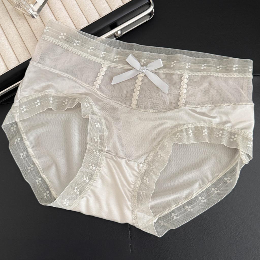 Girls Spring and Summer New Lace Comfortable In Waist Triangle Briefs
