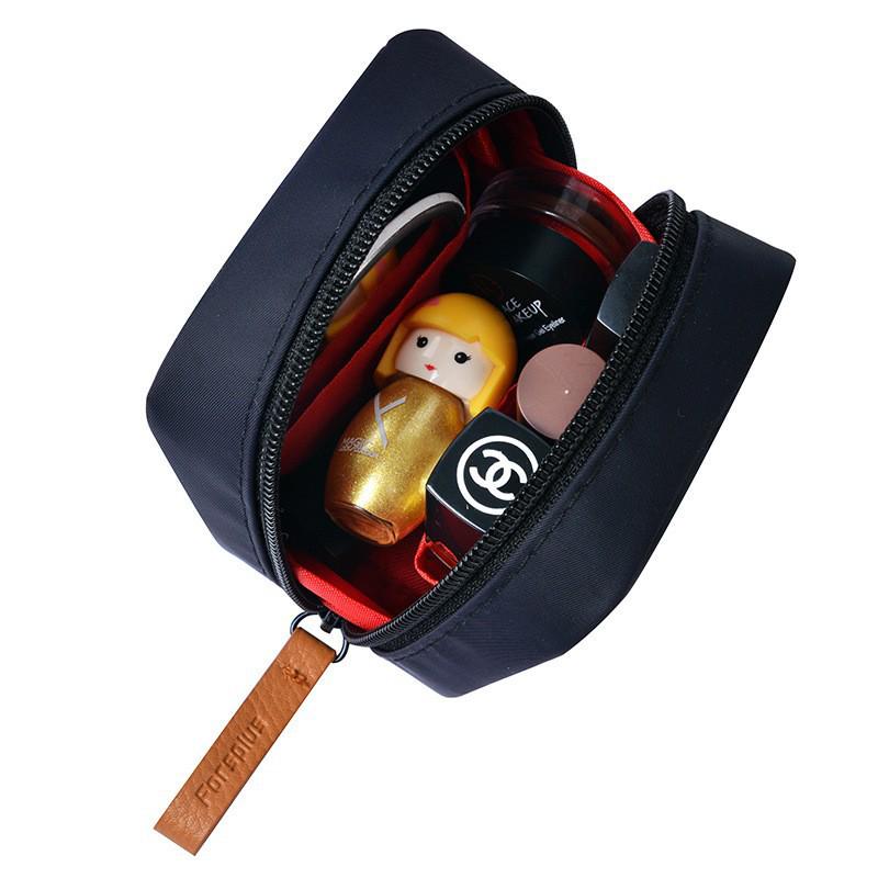 

Мини водонепроницаемая косметичка в корейском стиле: Портативная сумочка для хранения помады и пудры