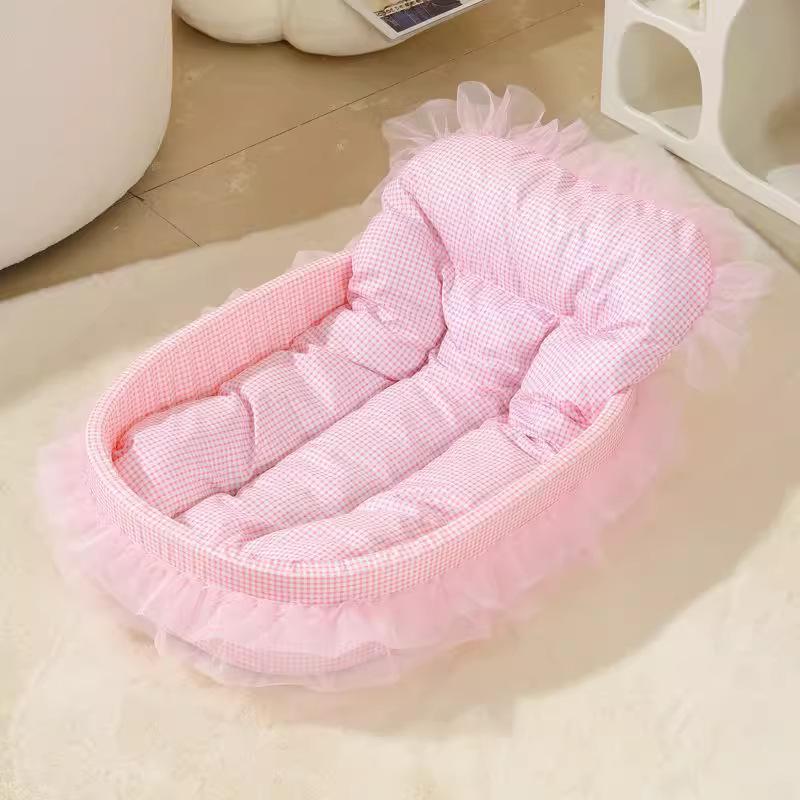 

1set Cute Lace-Trimmed Pet Princess Bed - Soft Polyester Plush Oval for Small Dogs/Cats, Easy Assembly & Blue/Pink Indoor Use розовый