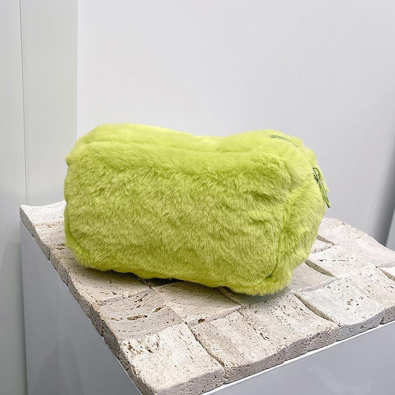 Ins Macaron Plyšová kosmetická taštička Pencil Bag Girl Candy Color Kabelka Banquet Party Lady Kosmetická taštička Organizér na make-up 2024