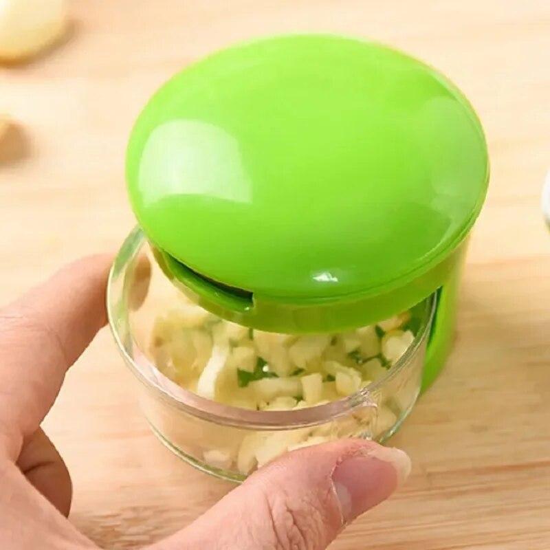 Multi-functional Plastic Garlic Mud Press Mud Press Slicer Dicing Storage Kitchen Convenient Vegetable Gadget Garlic Mud Press