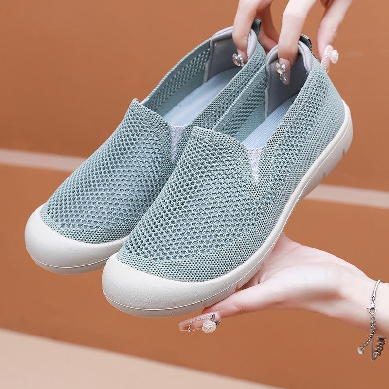 New Summer Old Beijing Cloth Shoes Women's Shoes Breathable Casual Middle and Old Walking Shoes Hollow Mesh Soft Sole Mother Shoes