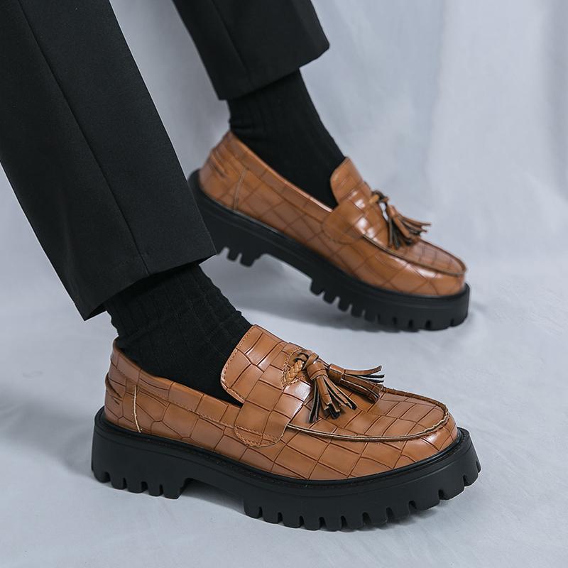 Herren Freizeitschuhe Slipper Freizeit Retro-Stil Arbeit und Party 38-46 Dicksohlige Lederschuhe Quaste Klassisch Übergröße