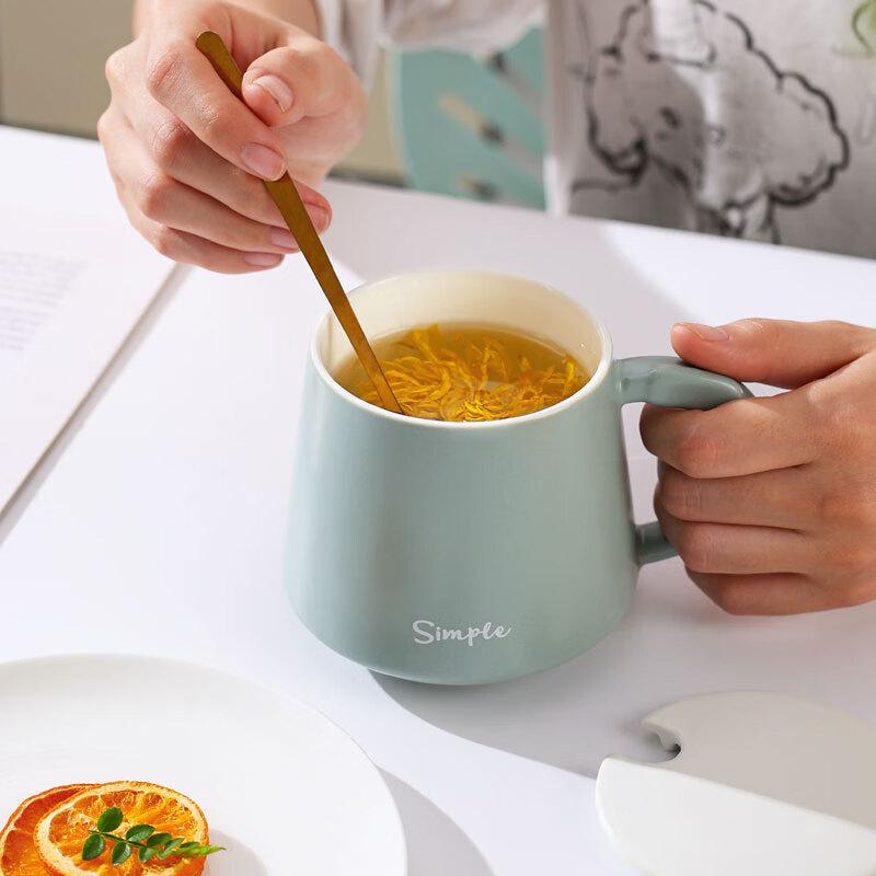 Matte Black Ceramic Coffee Mug with Lid and Spoon