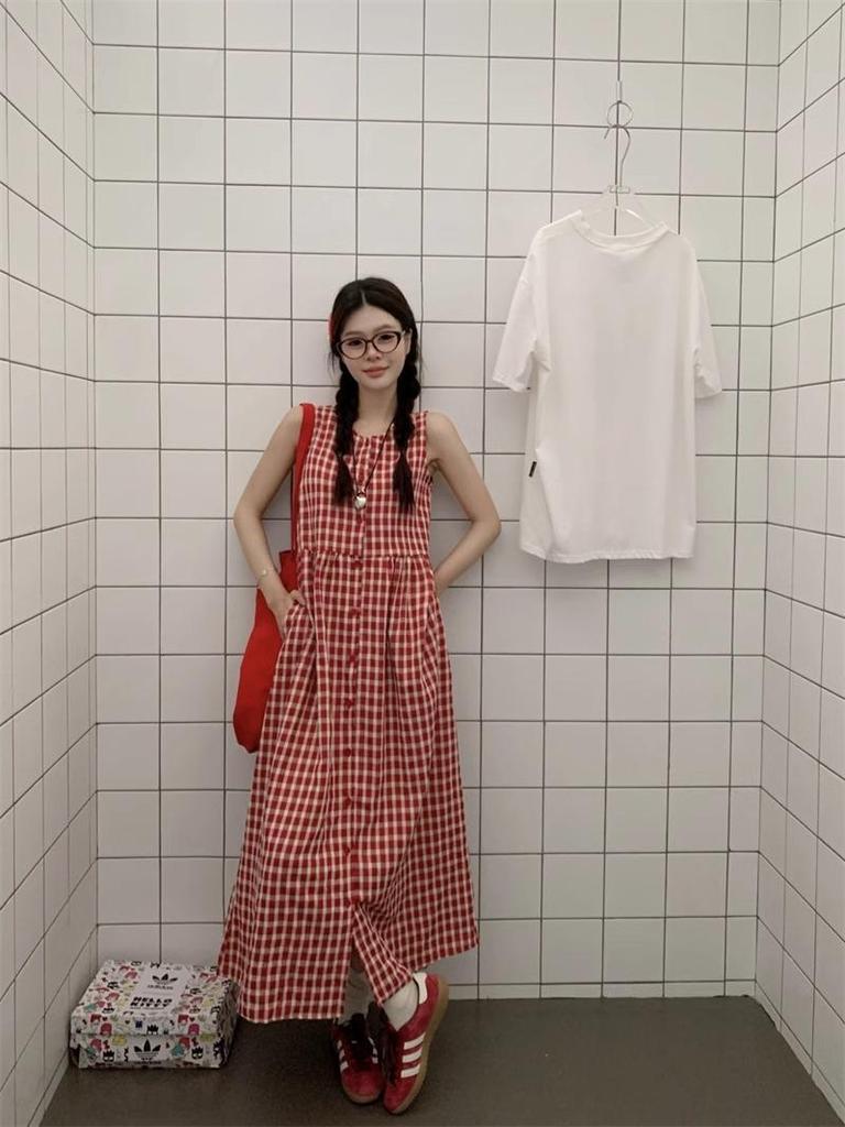 Women's Sweet & Spicy Red Plaid Sleeveless Tank Dress - Spring 2025 Collection, Loose Fit, Single-Breasted, Long Lazy Style