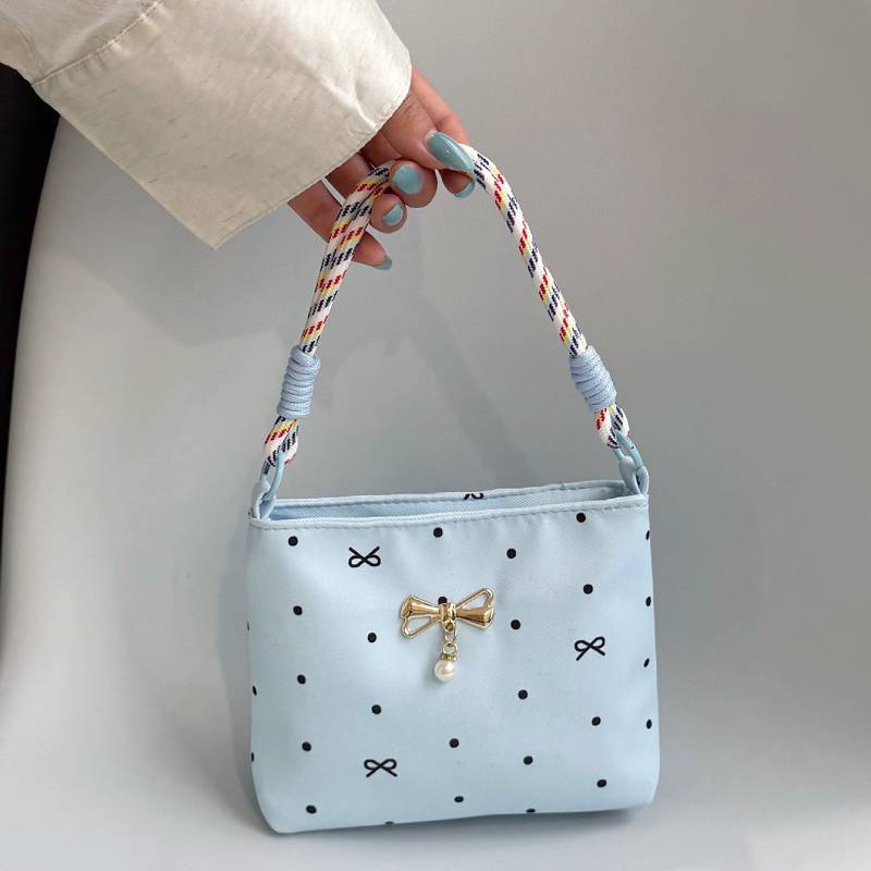Small Square Soft Handbag With Inner Phone Pocket For Summer Daily Wear