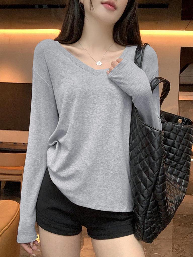 Plus Size V-Neck Long Sleeve T-Shirt for Women - Loose Fit, Tummy Slimming, Perfect for Autumn