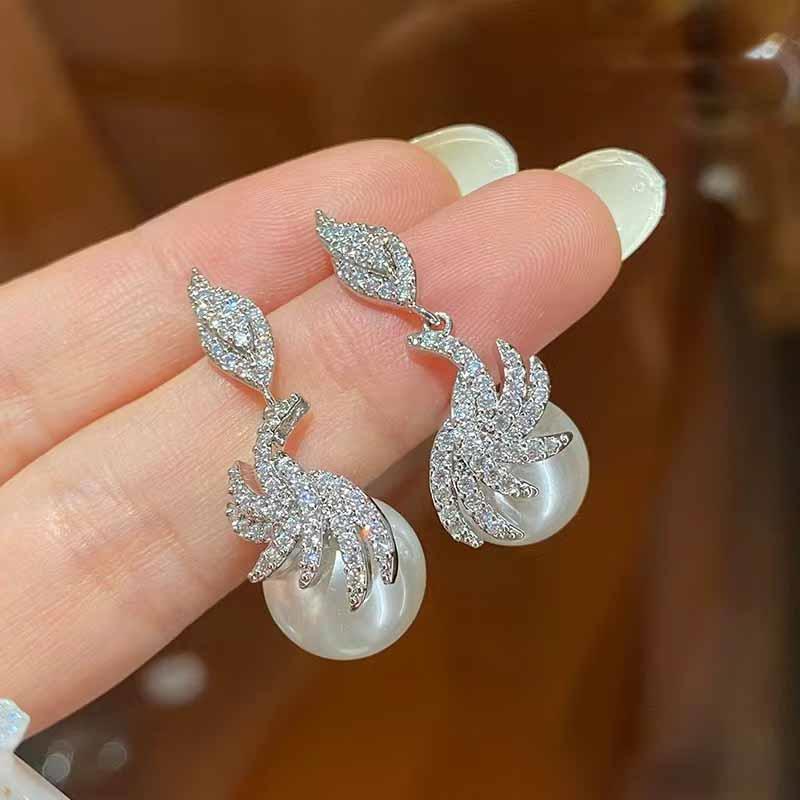 Elegantes Design Ohrhänger für Damen Funkelnder Zirkonia Imitation Perle Luxus Hochzeit Jahrestag Trendige Accessoires Schmuck Geschenk