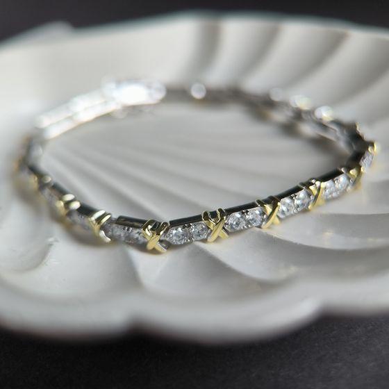 Серебряный браслет с фианитами, вес изделия 10,3 гр (2185529)