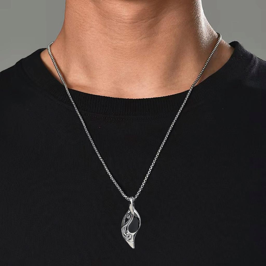 Retro Viking Jewelry Necklace Personality Creative Geometric Punk Style Stainless Steel Necklace