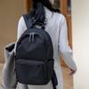 Camilla de Amour Stilvoller Rucksack für Damen, Leicht, Perfekt für Pendeln und Schule, Größe 5-134 (Schwarz mit schwarzer Hardware)