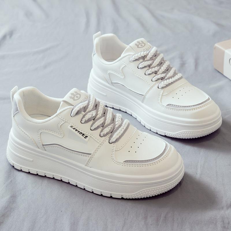 Frühling neue kleine weiße Schuhe Damenschuhe Student atmungsaktiv vielseitig Sport lässig Board Schuhe weiche Sohle Frühling und Herbst