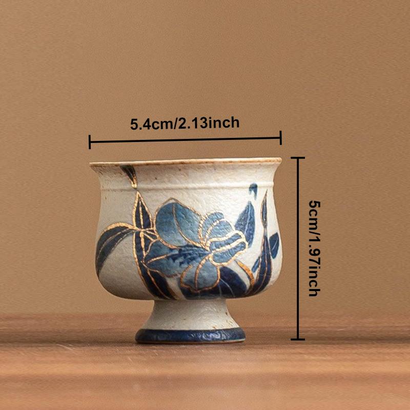 

Сине-белая керамическая пиала цвета кремня, расписанная вручную лилия, пиала на высокой ножке, китайский набор для чайной церемонии кунг-фу, мастер-пиалы, ретро чайные пиалы