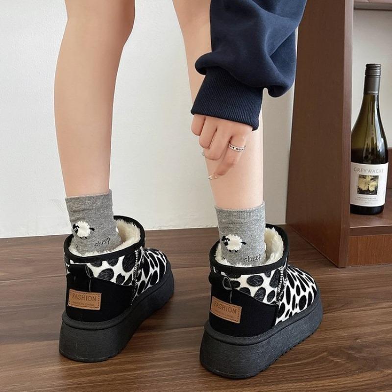Snow boots women's new winter casual good match thick-soled heightening bread shoes soft leather velvet thickened snow cotton