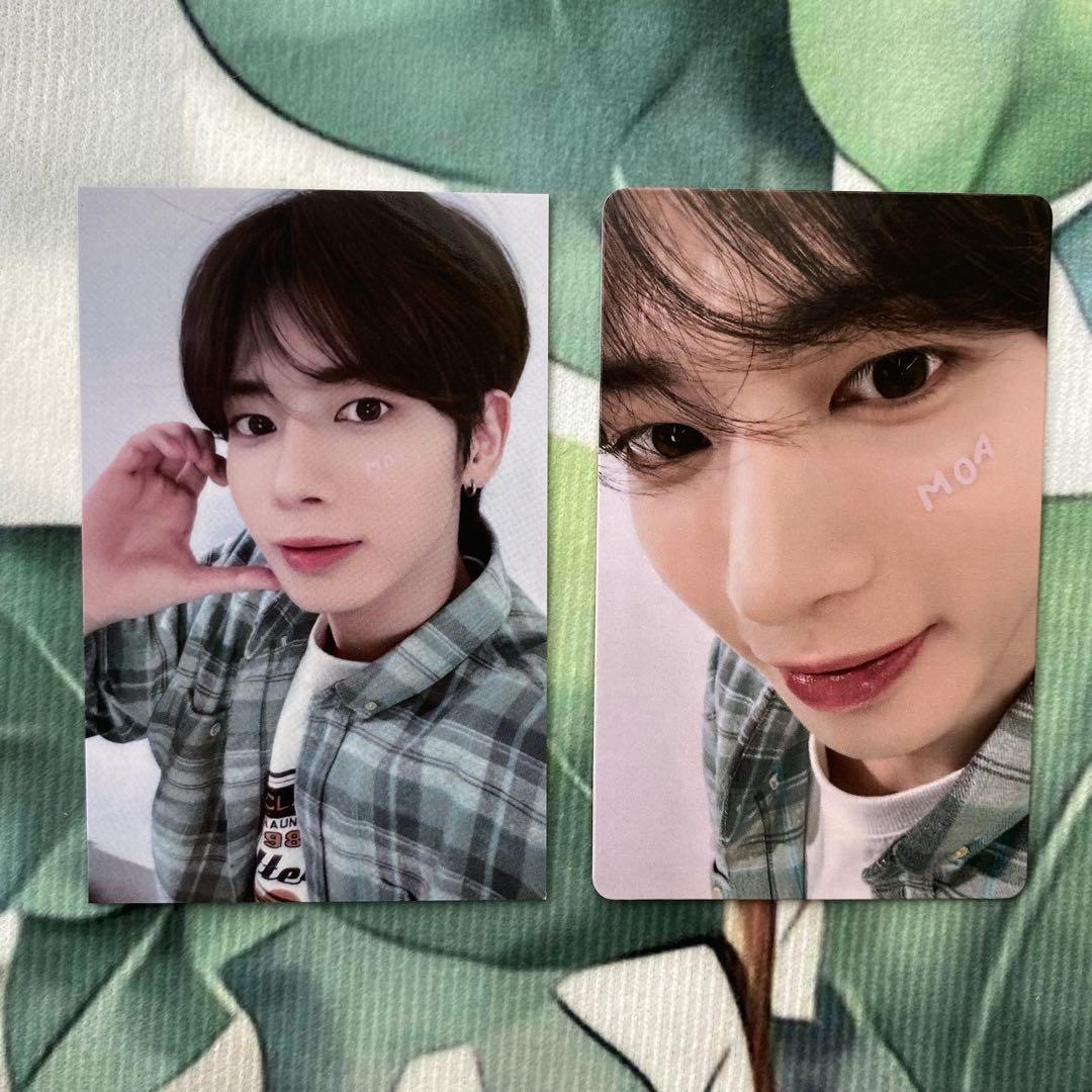 

[Б/У] TXT MOA FANLIVE FC Japan Карточки для трейдинга с выступлений Тэхён 2 штуки