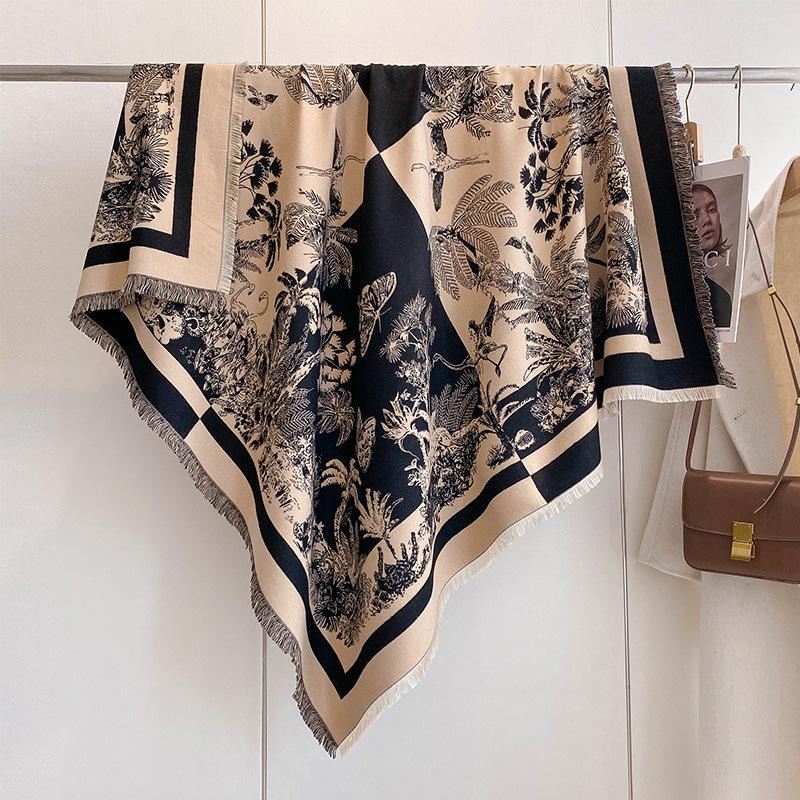 Retro Butterfly Insect Printing Imitation Cashmere Warm Scarf Women'S Fashion Elegant Air Conditioner Shawl Large Square Scarf