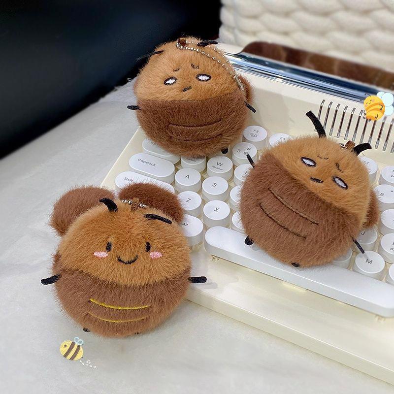 Cockroach Funny Keychain Pendant Cute Soft Stuffed Plush Animal Key Chain Cute Kawaii Backpack Hanging Ornaments Keyrings Gifts