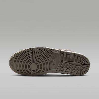 Men's Sneakers Nike Jordan 1 Low Olive Grey Enigma Stone Olive Grey/Summit White/Pale Ivory/Enigma Stone