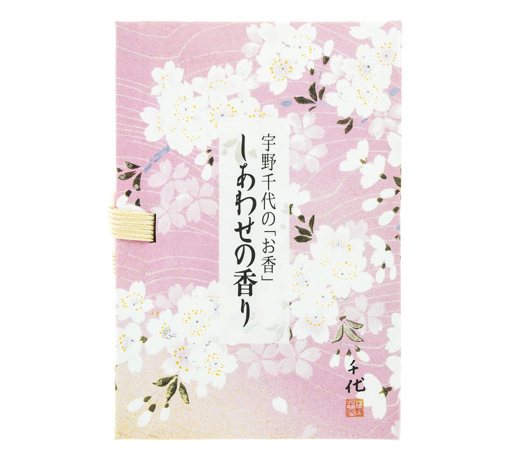 Uno Chiyo Räucherstäbchen Duft des Glücks, 36 Räucherstäbchen mit Räucherstäbchenhalter, Nippon Kodo, hergestellt in Japan, Duft von Kirschblüten