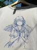 2025 Camiseta Blanca de Manga Corta Cálida y Cómoda de Haibane Renmei Alianza de Plumas Grises Sim