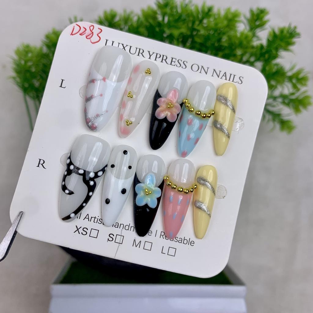 Handmade Armor European and American Wind Ice Through Shell Three-dimensional Carved Cat's Eye Almond Nail Removable Manicure