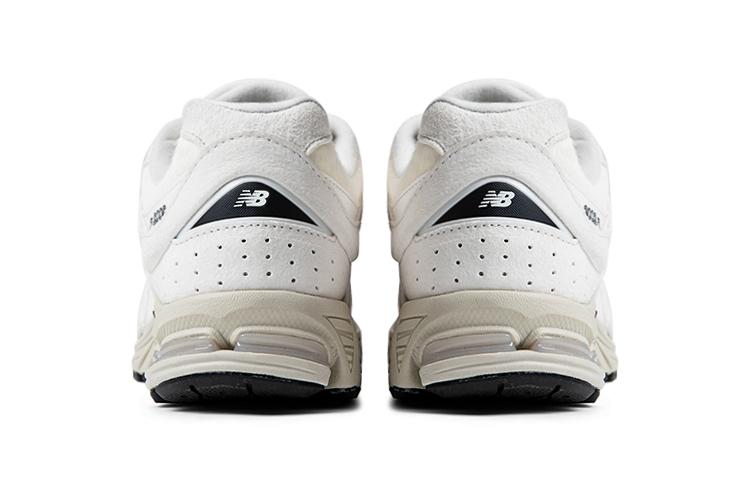 New Balance 2002R White Pack M2002RSW