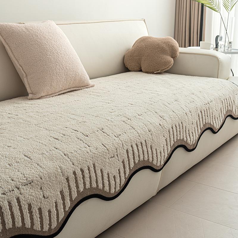 

Новая плюшевая подушка для дивана Осень и зима Продвинутое чувство Цельный прямой ряд Нескользящая подушка для сиденья Чехол для дивана Полотенце 70*70cm