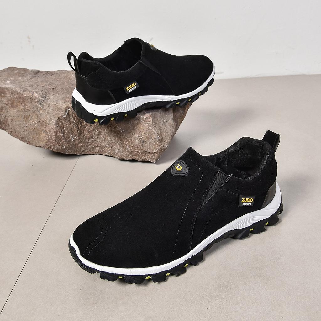Large size outdoor casual men's shoes spring and autumn new sports casual shoes fashion round head shallow mouth men's single shoes