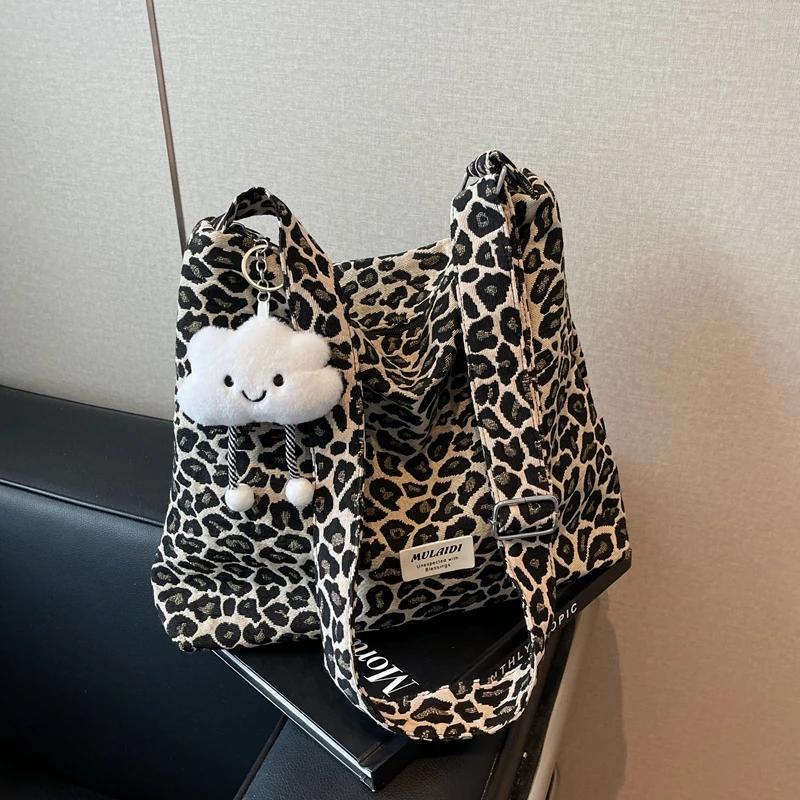Leopard Print Canvas Shoulder Bag  Large Capacity Zipper  Versatile Fashion Bag  Soft and Simple
