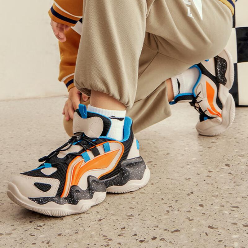 Li-Ning Cloud Shock Absorbing Lightweight Non-Slip Casual Shoes Kids Shoes Black Gray YKCQ198-23