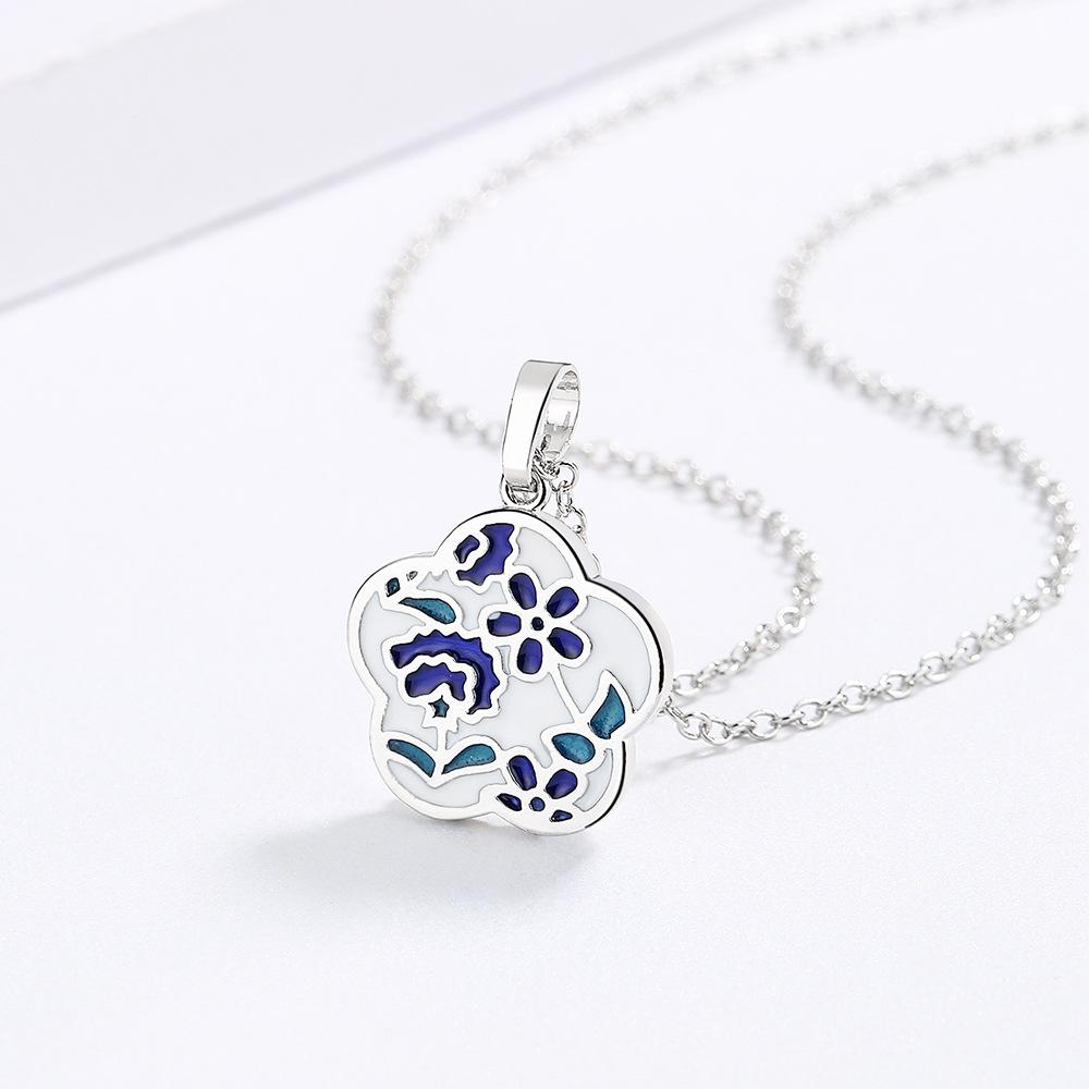 New Enamel Necklace with White Gum dripping Plum Flower Pendant for Lady Elegance