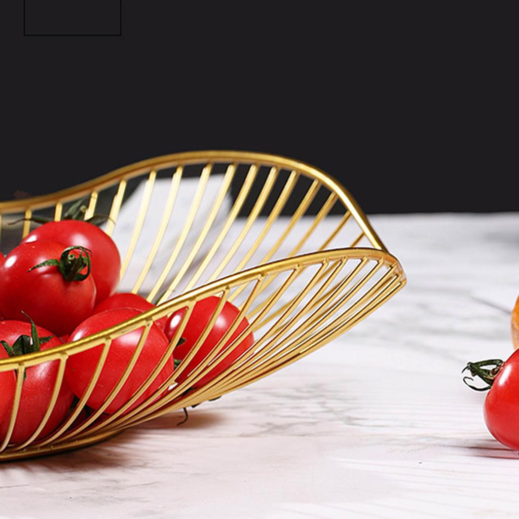 Elegant Fruit Basket Metal Wire Storage Bowl Elegant Serving Dish Modern Snacks Plate Home Decoration Accessories