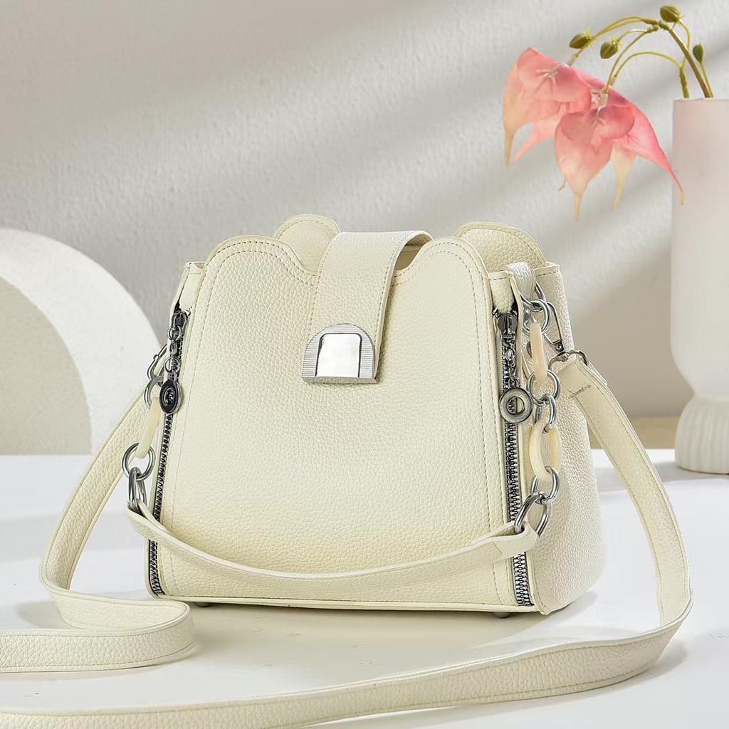 Fashion bucket bag New messenger bag Women's versatile shoulder women's bag Casual handbag